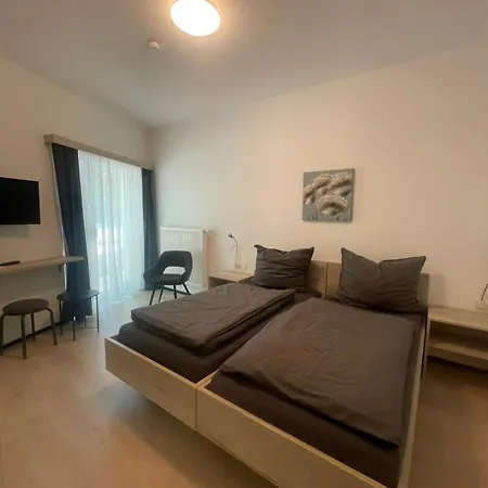 Tpe Arena - Am Ebersdorfer Hotel *